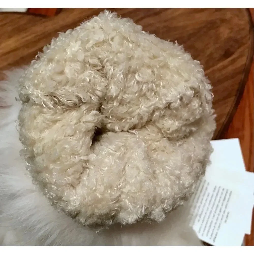 UGG NWT White Quilted Faux Fur Touch Screen Water Resistant Mittens Women L/XL